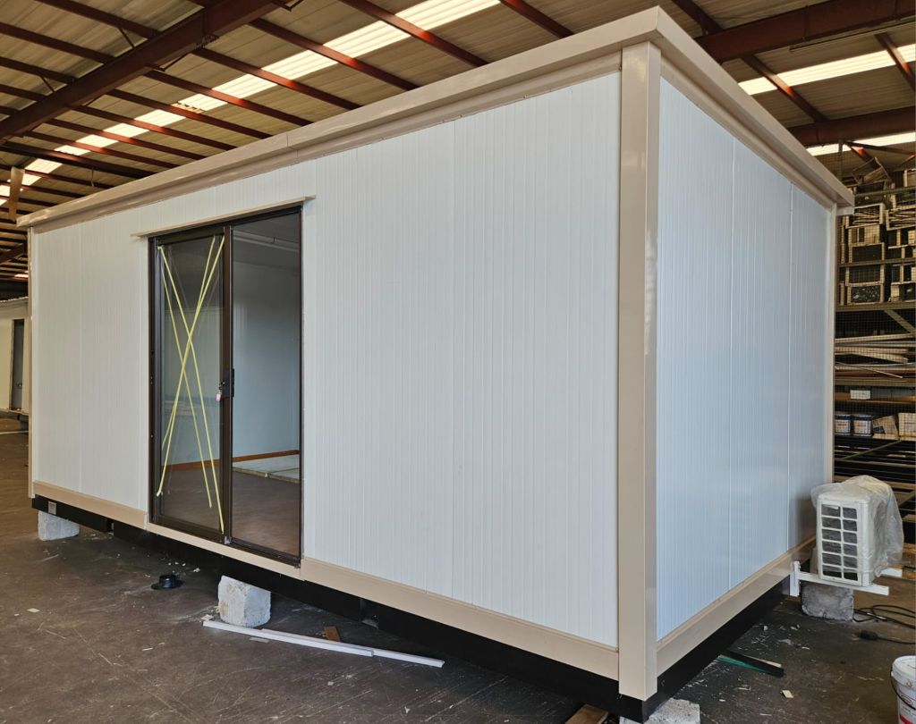 Complete Cabin View - Angle 2